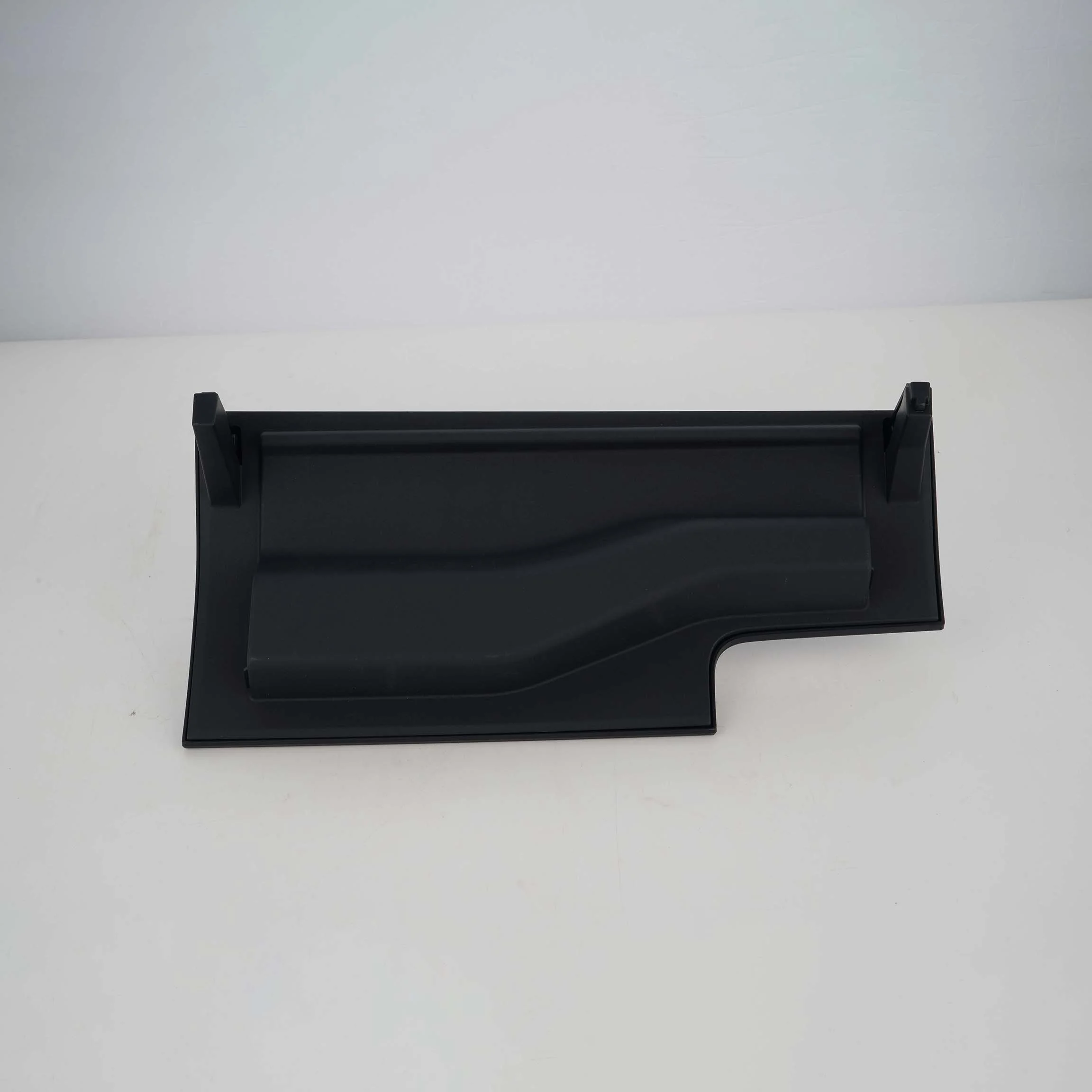 Glove box structural components